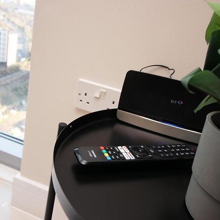 The Skyline - Luxury City Centre Flat With Designated Parking Cardiff Dış mekan fotoğraf