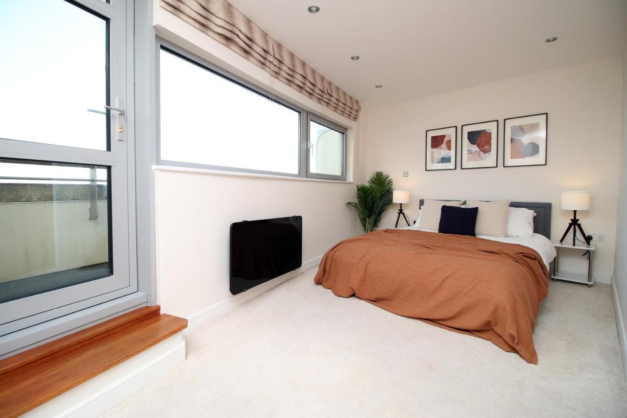 The Skyline - Luxury City Centre Flat With Designated Parking Cardiff Dış mekan fotoğraf