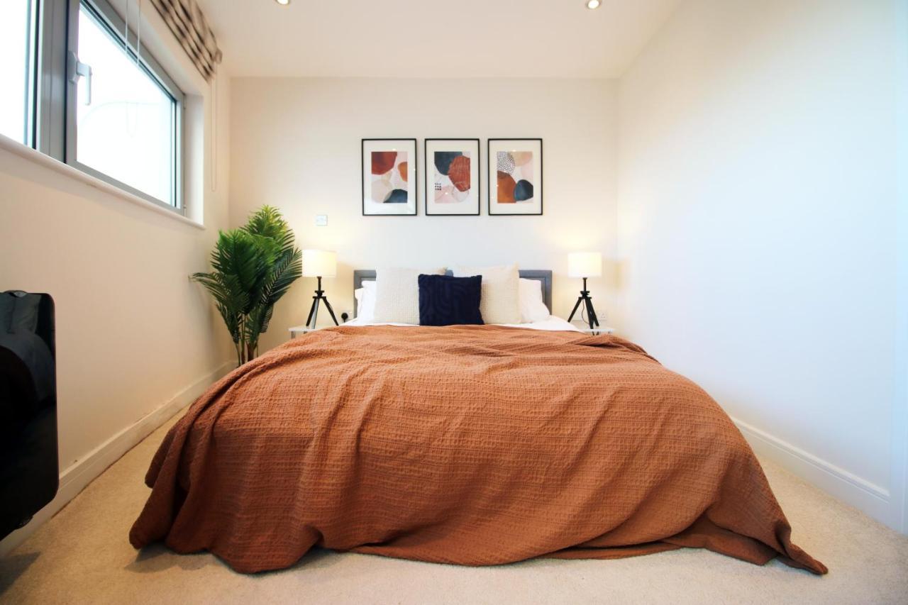 The Skyline - Luxury City Centre Flat With Designated Parking Cardiff Dış mekan fotoğraf