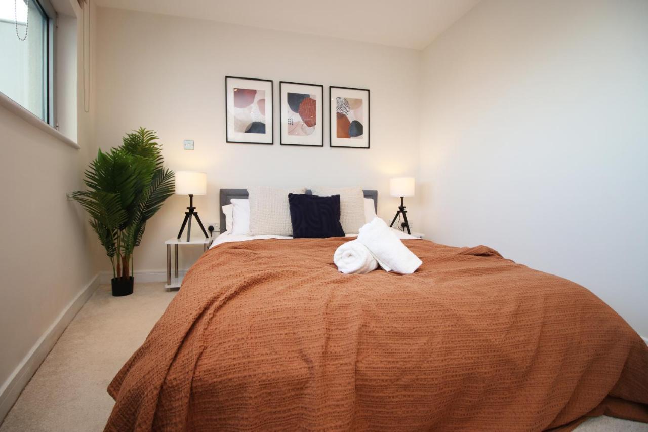 The Skyline - Luxury City Centre Flat With Designated Parking Cardiff Dış mekan fotoğraf