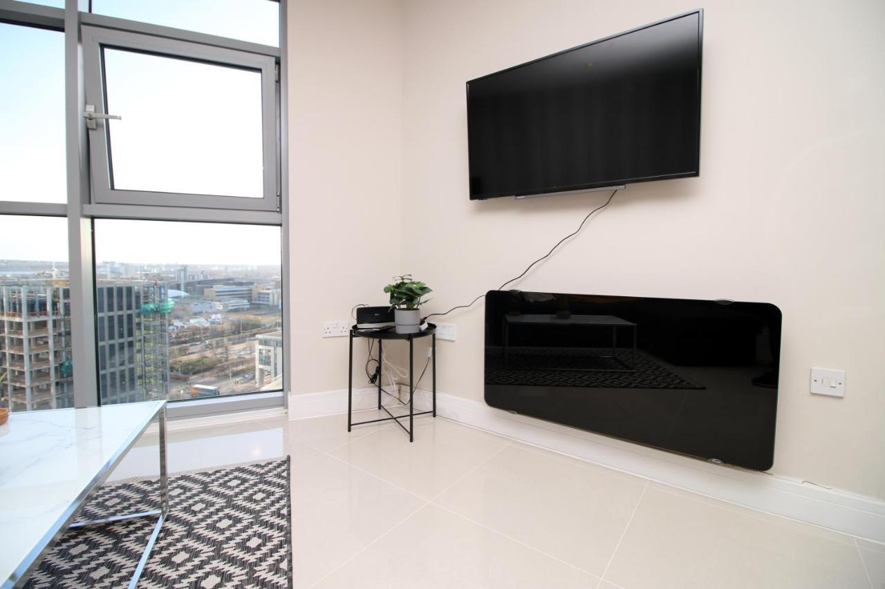 The Skyline - Luxury City Centre Flat With Designated Parking Cardiff Dış mekan fotoğraf